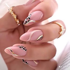 Zoo Swirl - Nail Junkie - full artificial nail set